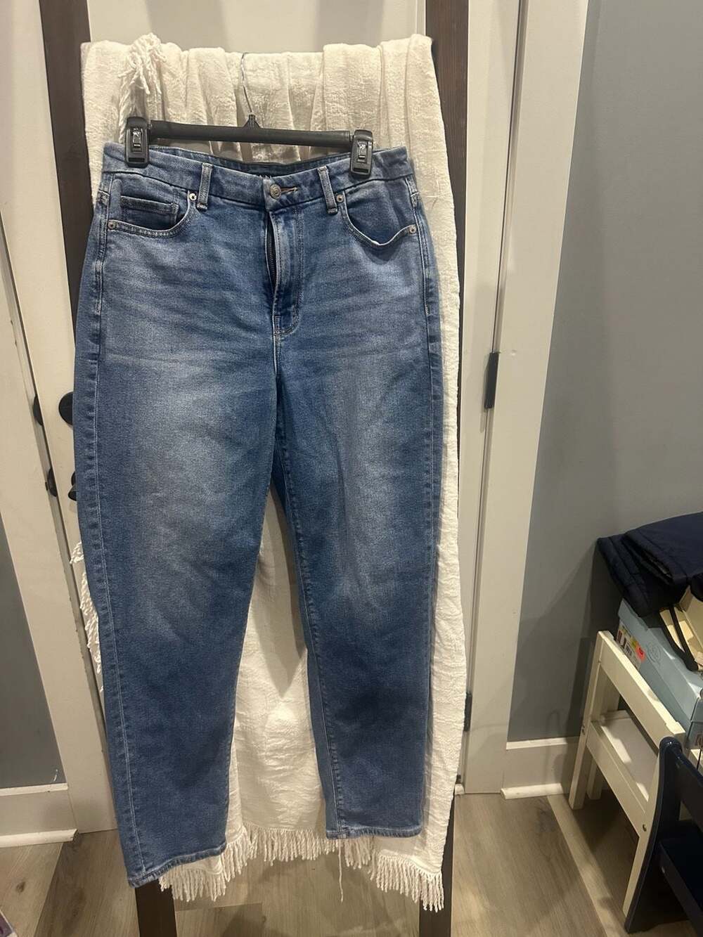 American Eagle Curvy Mom Jean Size 8 Regular Blue
